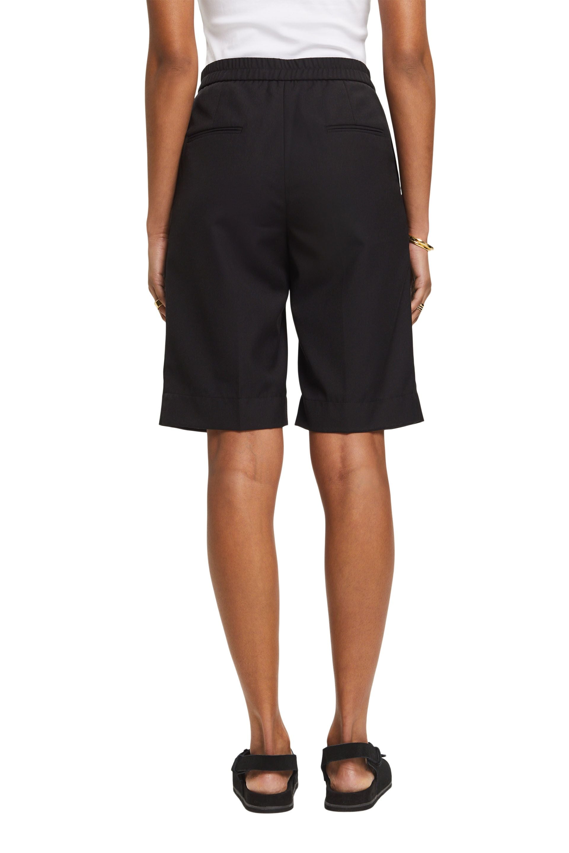 Bermudashorts mit hohem Bund