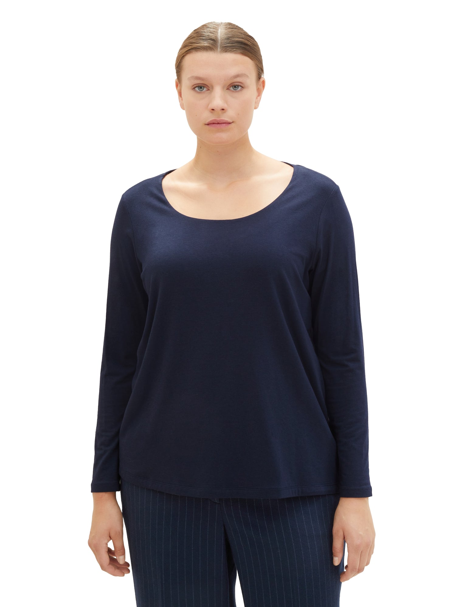 Plus Size - Langarmshirt mit Karree Ausschnitt