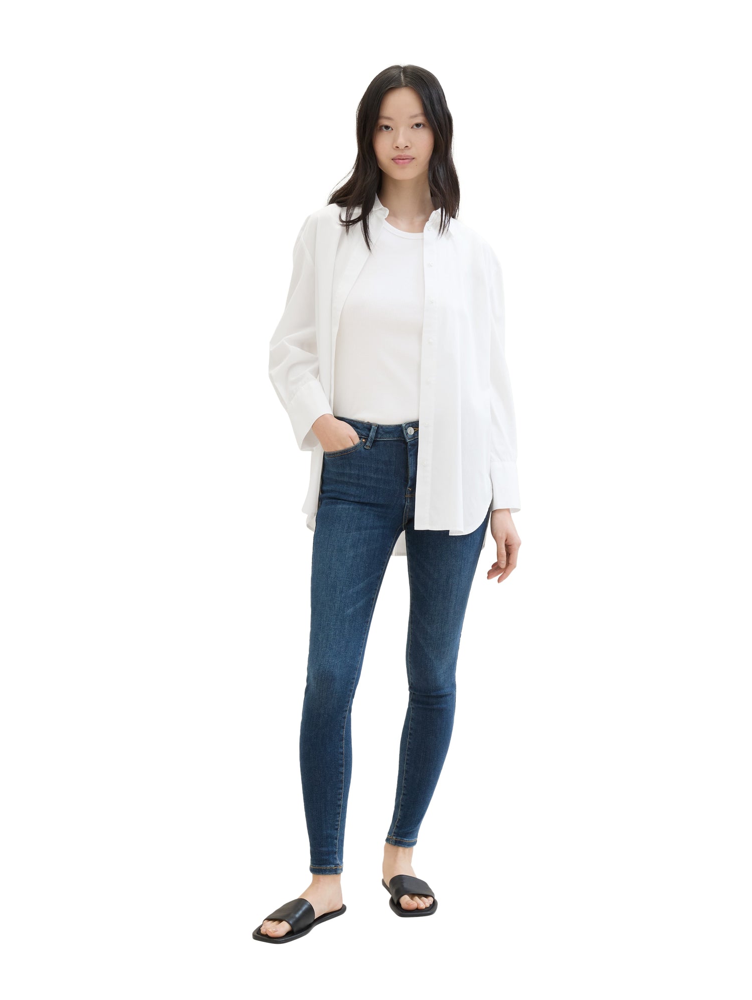 Nela Extra Skinny Jeans