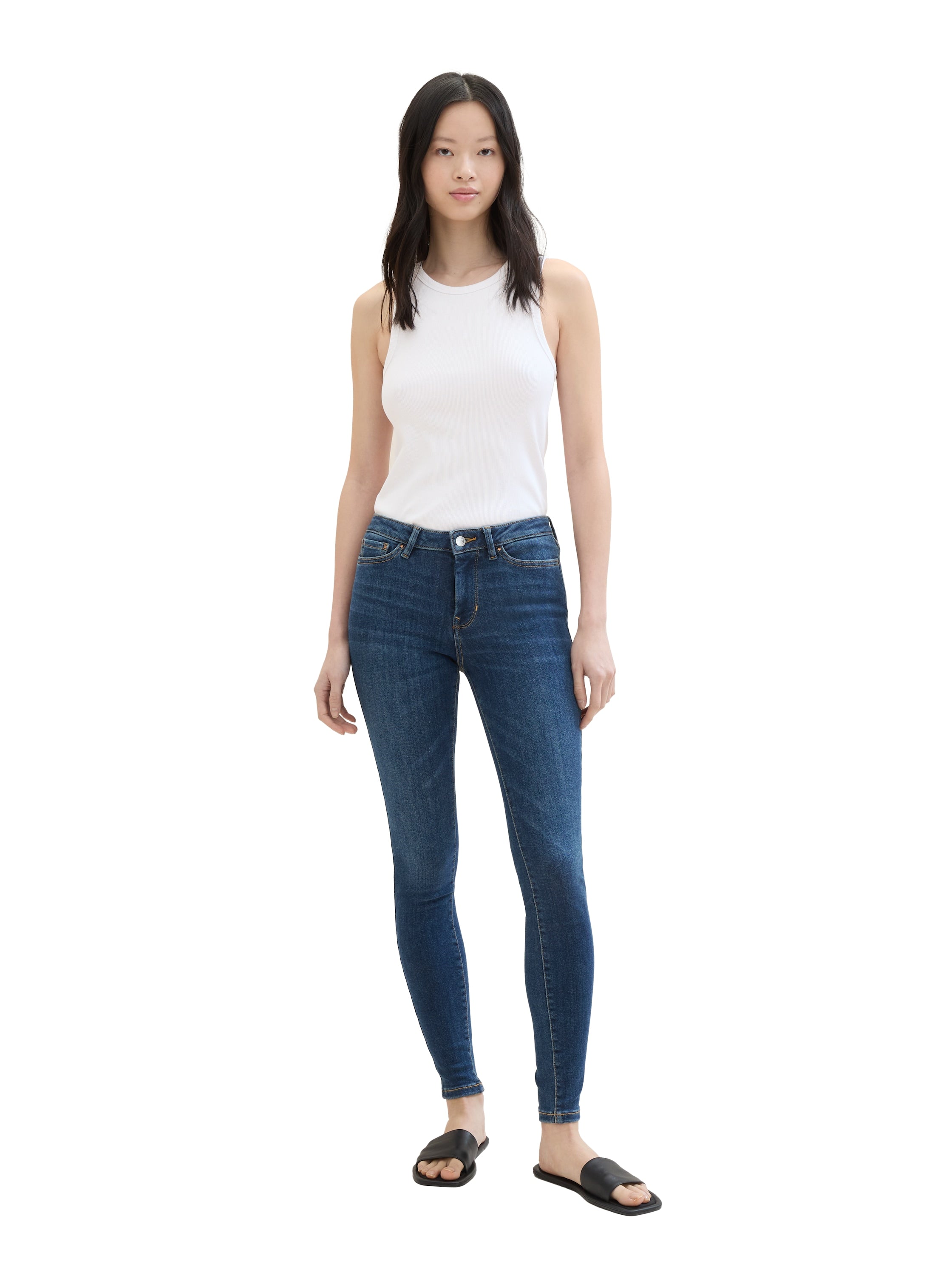 Nela Extra Skinny Jeans