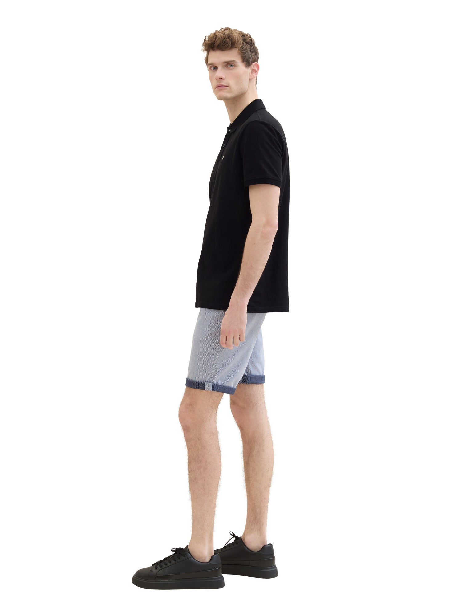 Slim Chino Shorts mit Gürtel