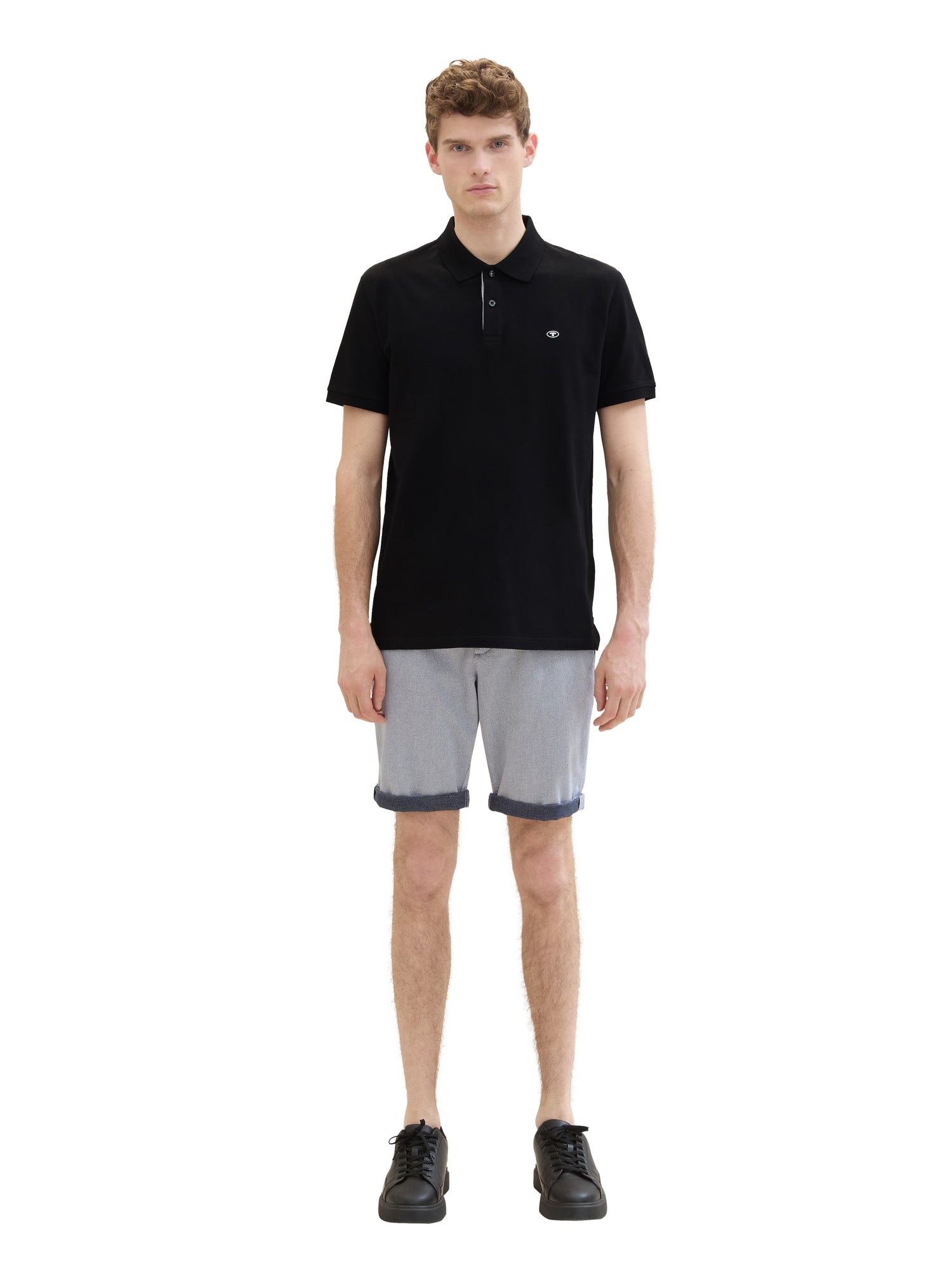 Slim Chino Shorts mit Gürtel