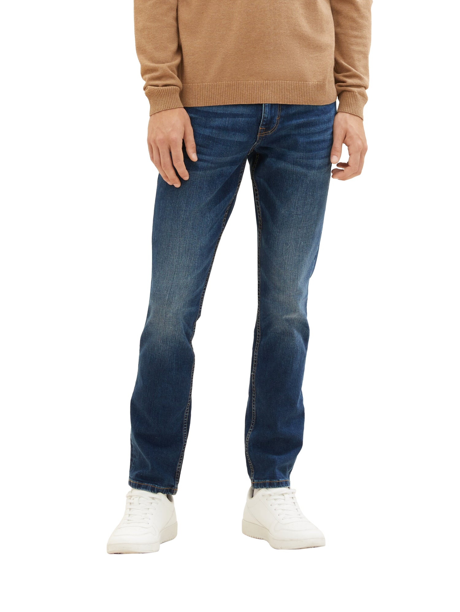 Josh Regular Slim Jeans