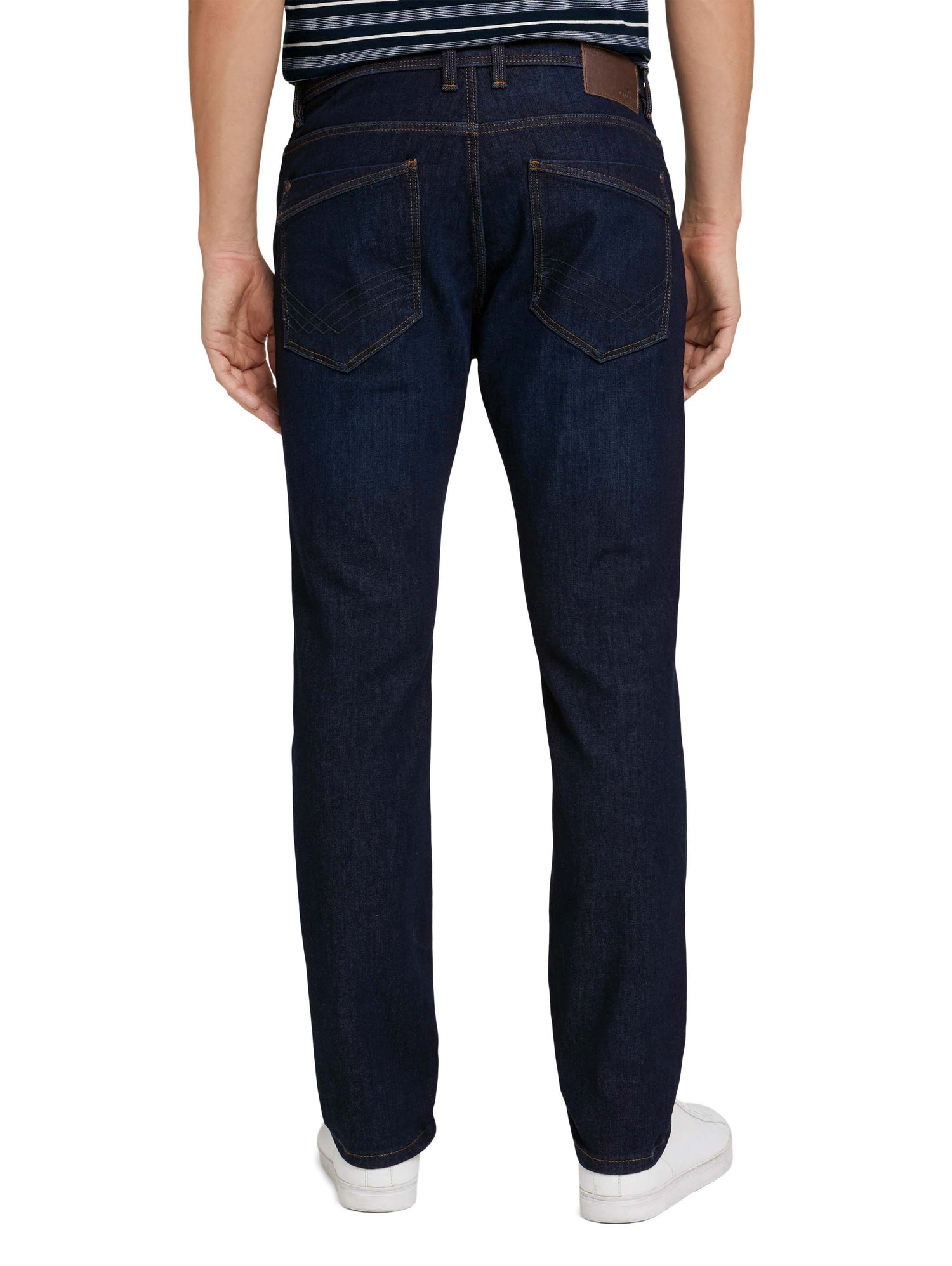 Josh Regular Slim Jeans