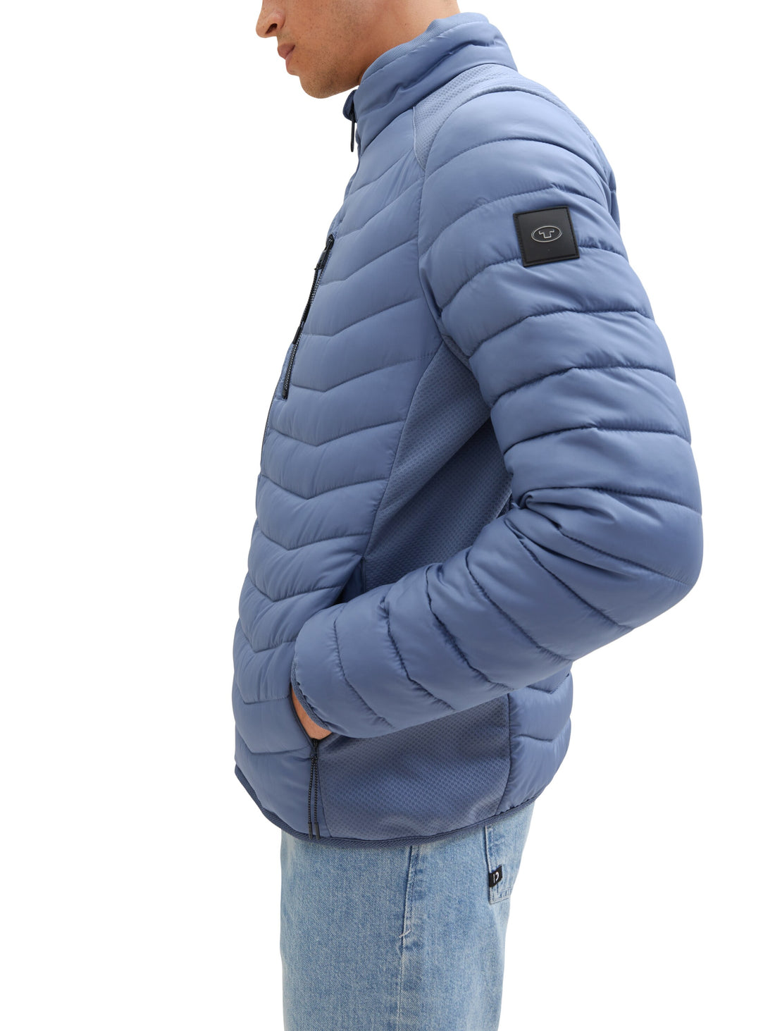 Hybrid Jacke mit recyceltem Polyester