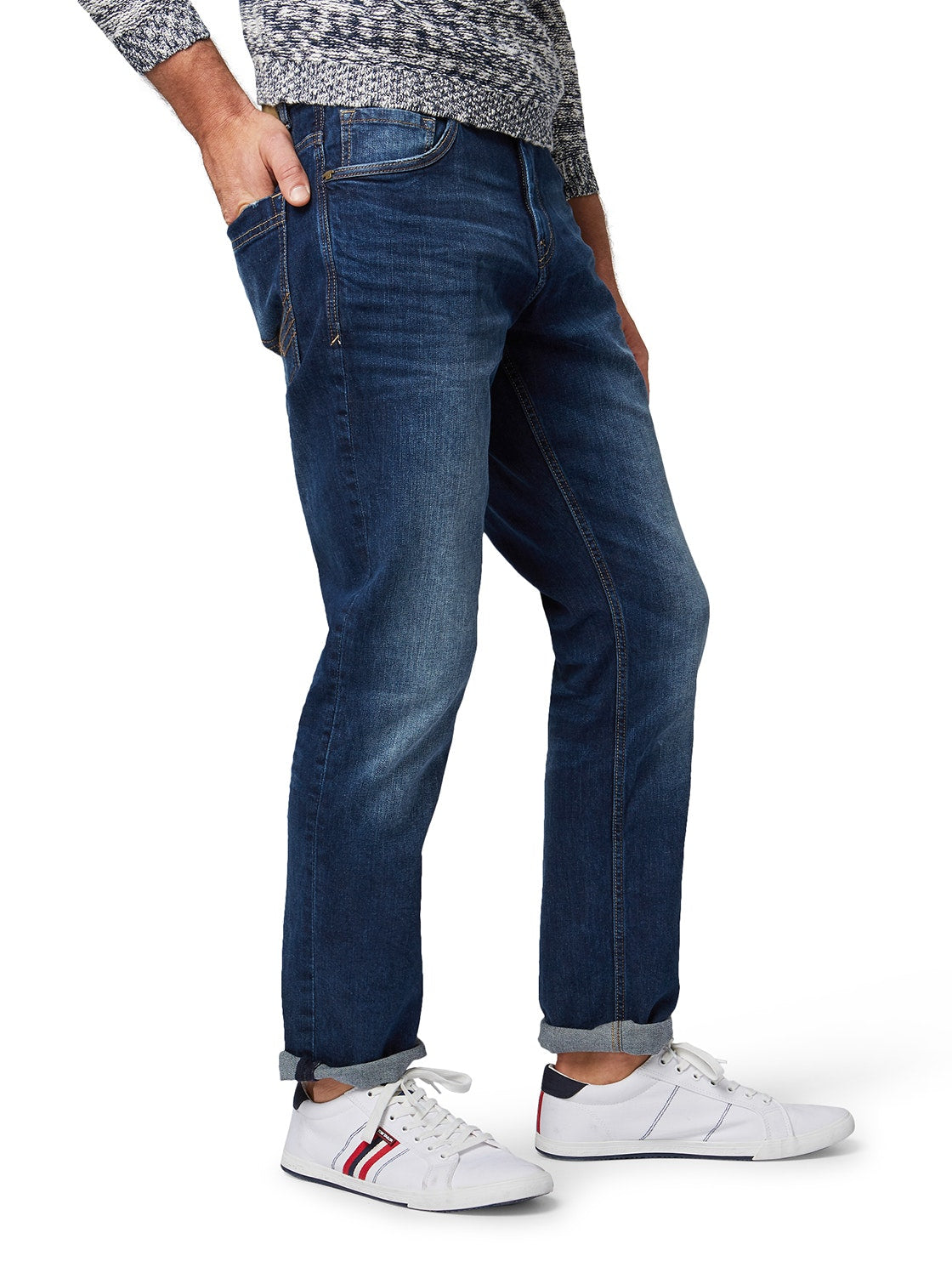 Josh Regular Slim Jeans