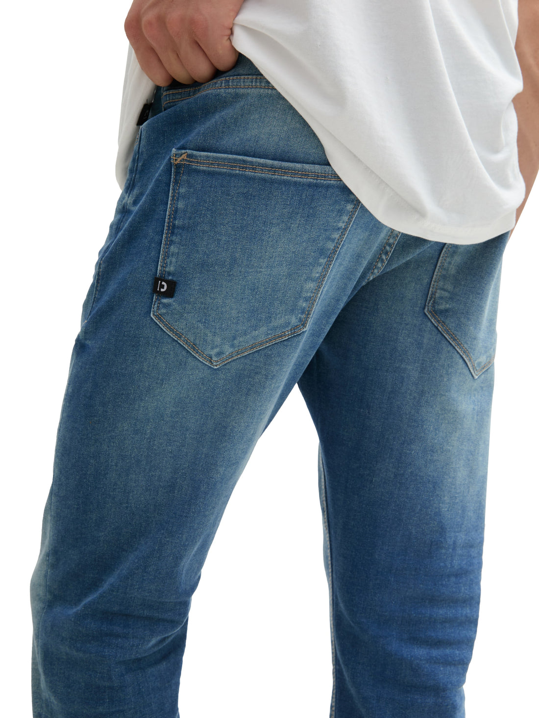 Superflex Slim Tapered Jeans