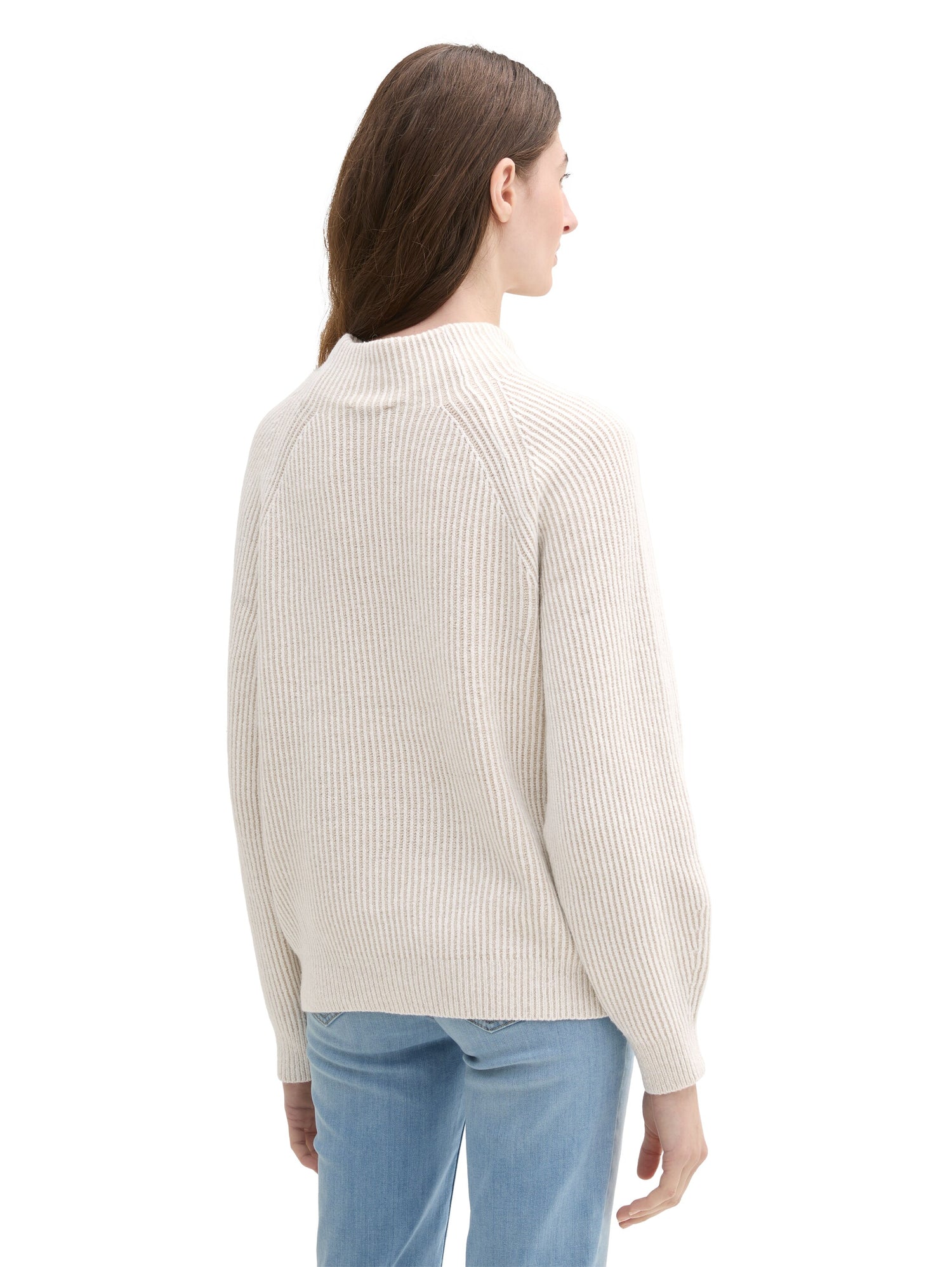 Gerippter Pullover mit Stehkragen