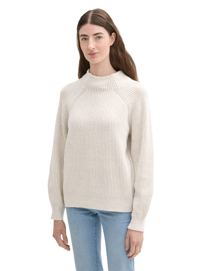 Gerippter Pullover mit Stehkragen