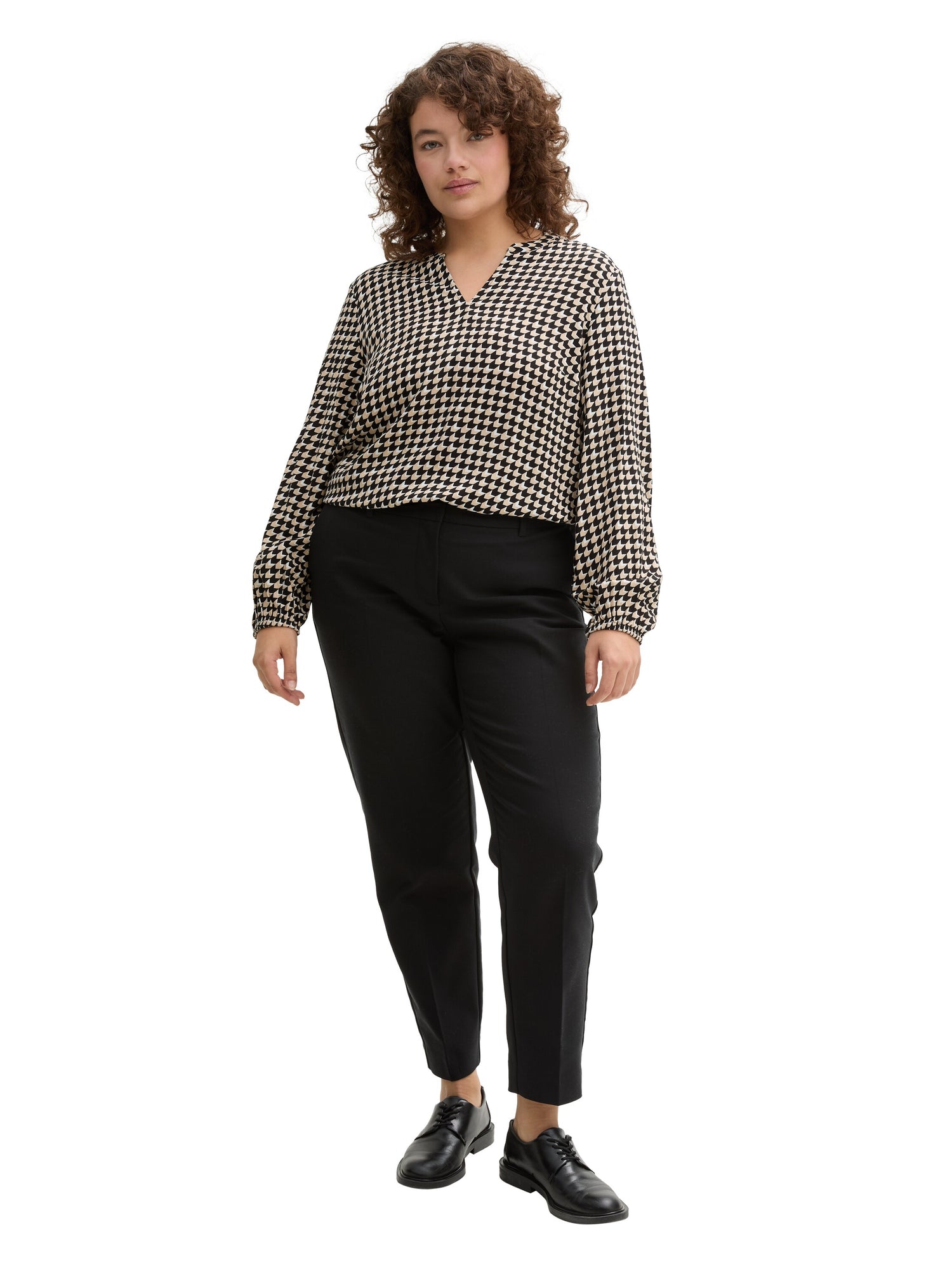 Plus Size - Gemustertes Langarmshirt